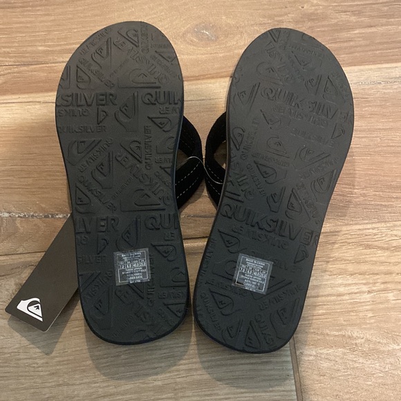 Boys Quicksilver Sandals - Picture 2 of 5